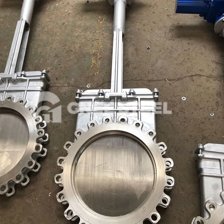 Valvola a saracinesca a coltello tipo Lug